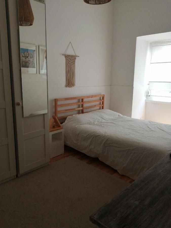 Apartamento Encantador Com Patio リスボン エクステリア 写真